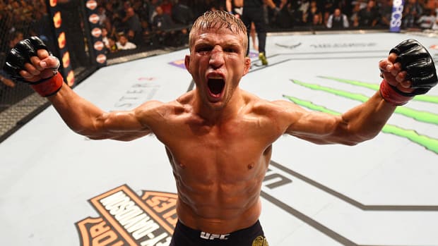 dillashaw-celebrates-960.jpg